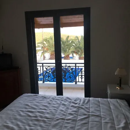 Nyaraló Athina Kórfosz